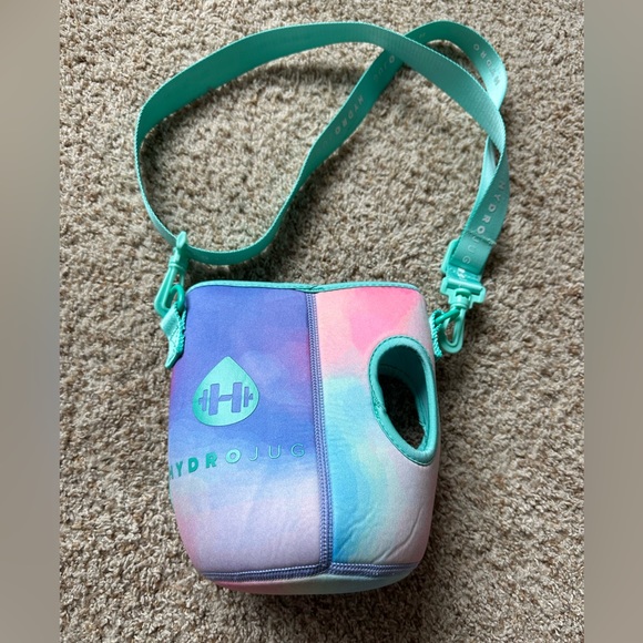 Tye die hydro jug sleeve with strap - Picture 1 of 4